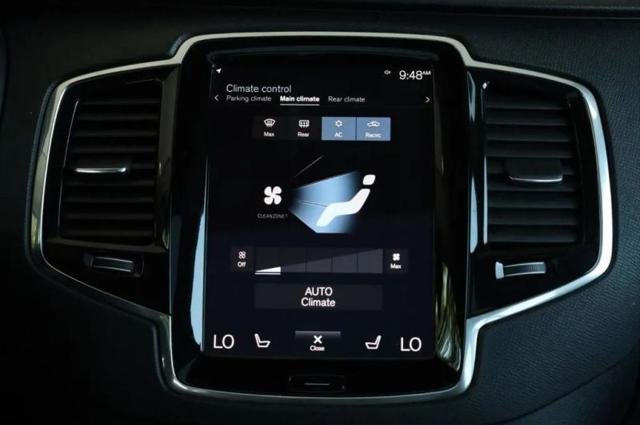 2021 Volvo XC90 T6 Momentum 6 Passenger