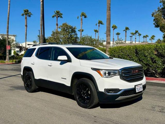2017 GMC Acadia SLT-1