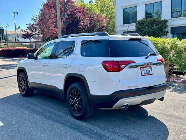 2017 GMC Acadia SLT-1