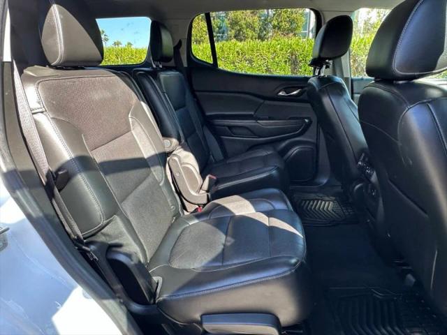 2017 GMC Acadia SLT-1