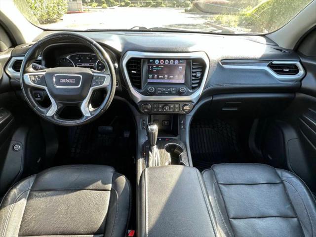 2017 GMC Acadia SLT-1