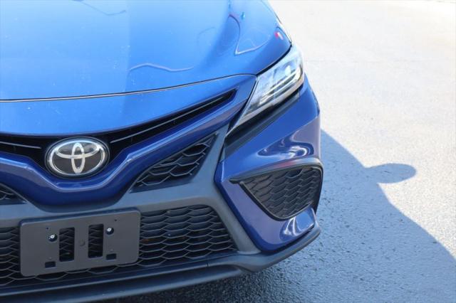 2023 Toyota Camry SE Nightshade Edition