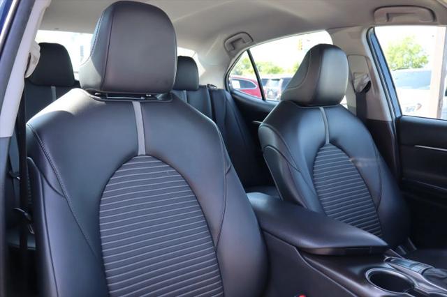 2023 Toyota Camry SE Nightshade Edition