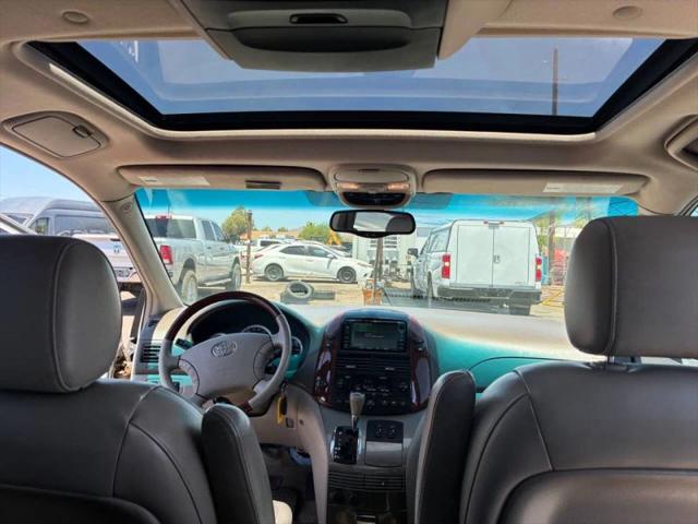 2005 Toyota Sienna XLE Limited