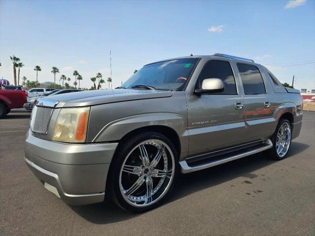 2002 Cadillac Escalade EXT Standard