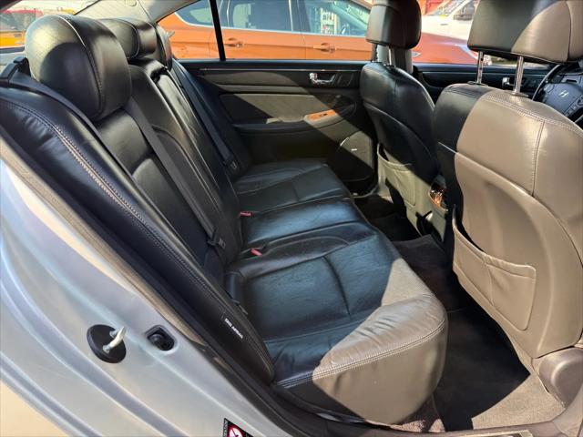 2011 Hyundai Genesis 4.6