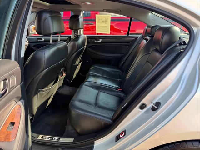 2011 Hyundai Genesis 4.6