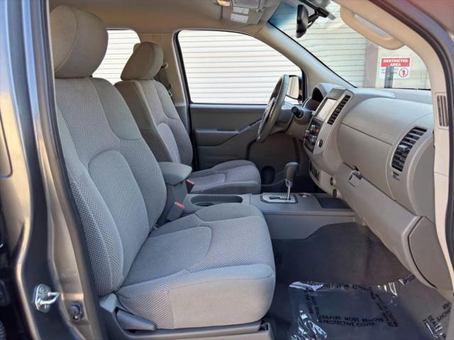 2020 Nissan Frontier Crew Cab SV 4x2