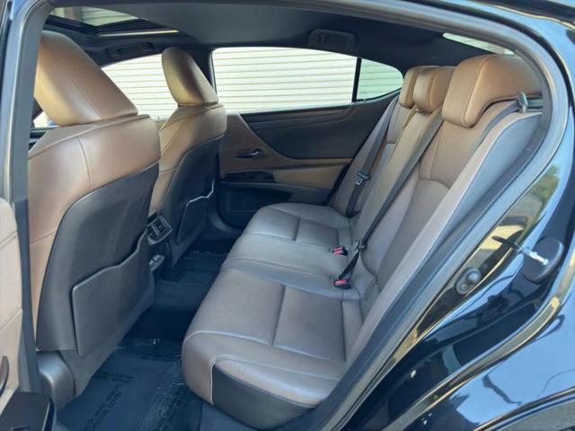 2022 Lexus ES 350 350