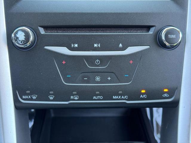 2013 Ford Fusion Hybrid SE