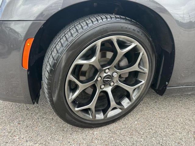 2017 Chrysler 300 300S