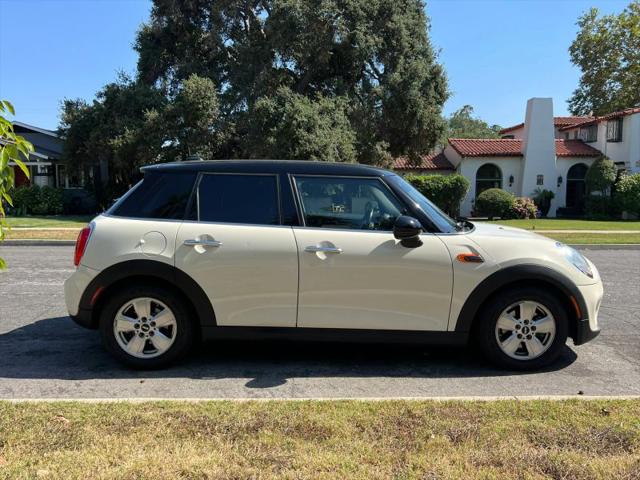 2015 MINI Hardtop Cooper