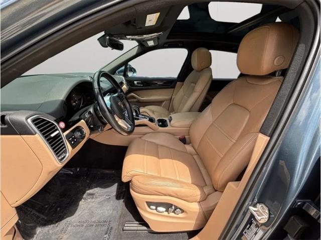 2020 Porsche Cayenne Base