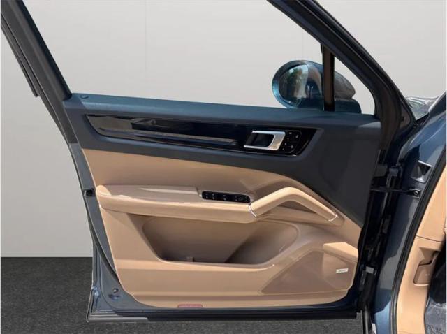 2020 Porsche Cayenne Base