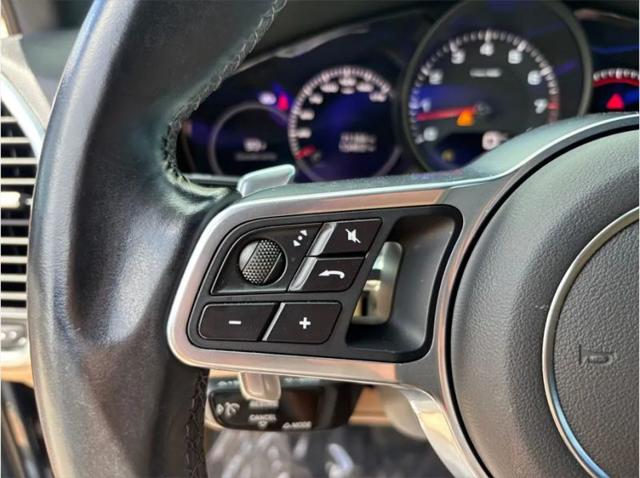 2020 Porsche Cayenne Base