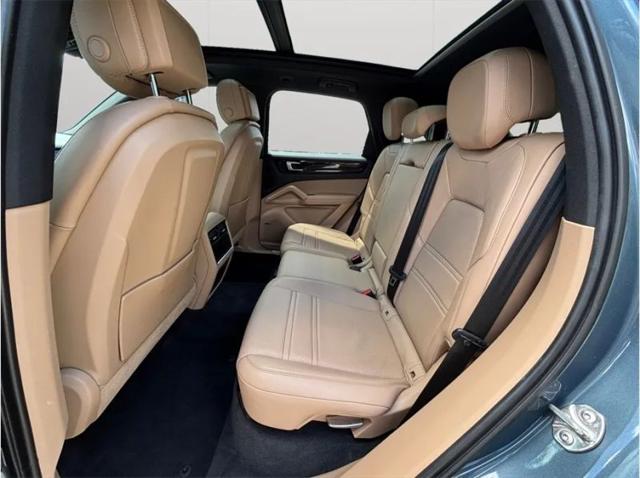 2020 Porsche Cayenne Base