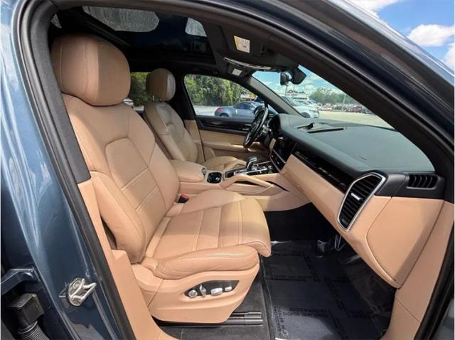 2020 Porsche Cayenne Base