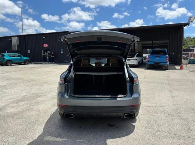 2020 Porsche Cayenne Base