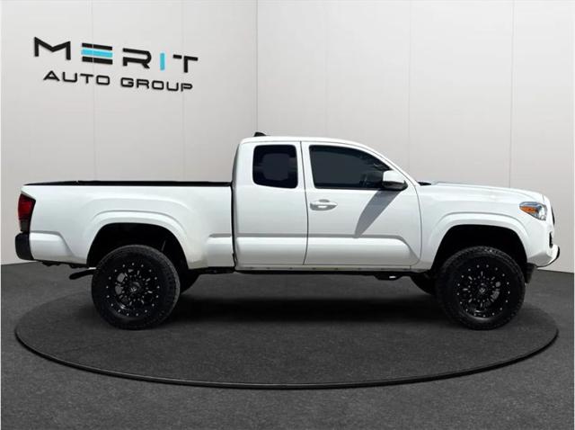 2022 Toyota Tacoma SR V6