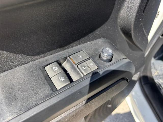 2022 Toyota Tacoma SR V6