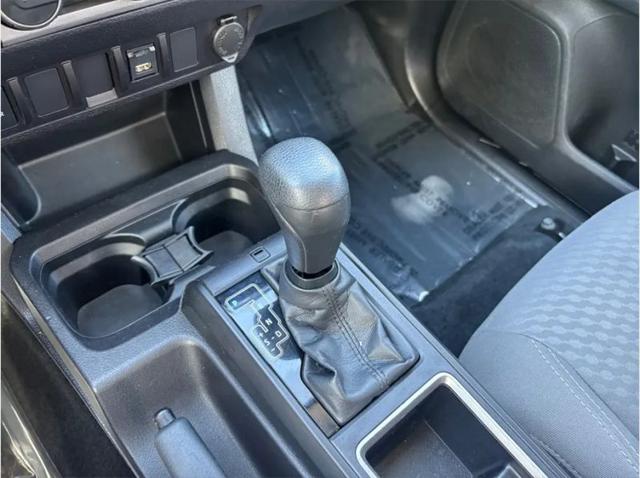 2022 Toyota Tacoma SR V6