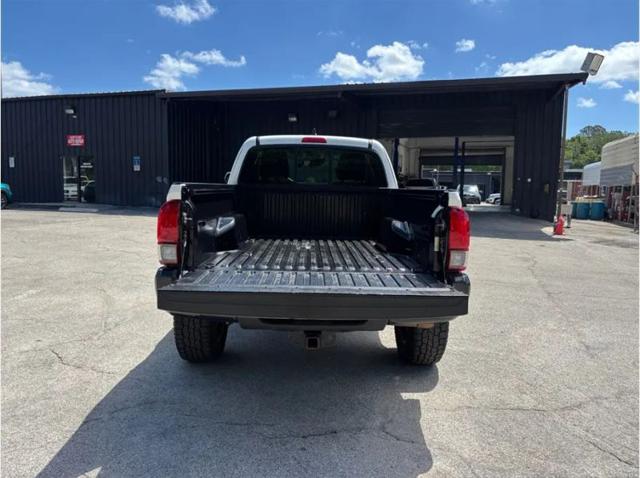 2022 Toyota Tacoma SR V6