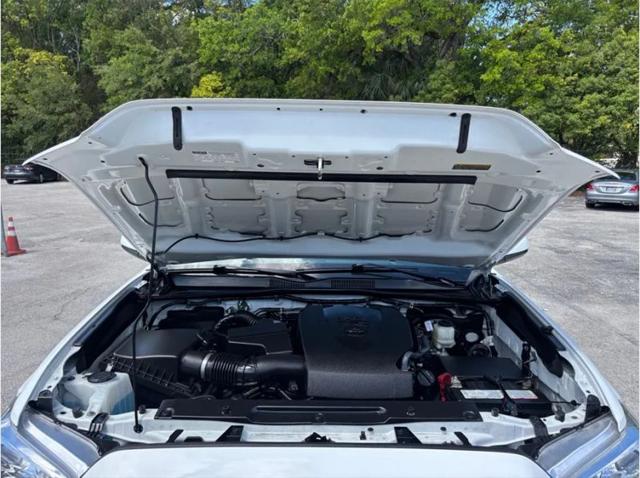 2022 Toyota Tacoma SR V6