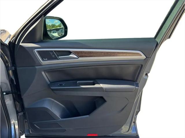2019 Volkswagen Atlas 3.6L V6 SEL Premium