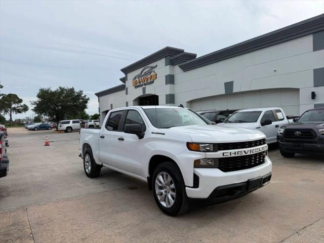 2022 Chevrolet Silverado 1500 2WD Crew Cab Short Bed Custom