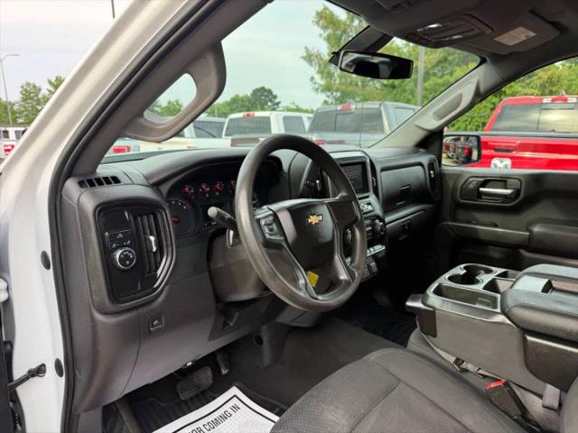 2022 Chevrolet Silverado 1500 2WD Crew Cab Short Bed Custom