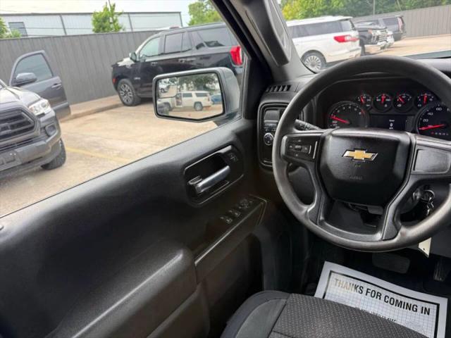2022 Chevrolet Silverado 1500 2WD Crew Cab Short Bed Custom