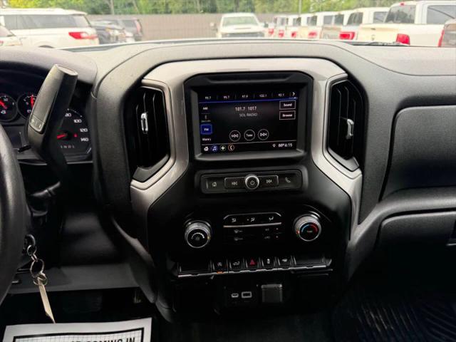 2022 Chevrolet Silverado 1500 2WD Crew Cab Short Bed Custom