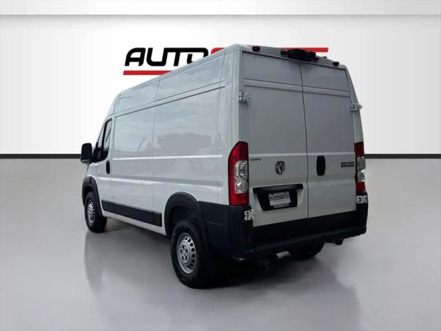 2025 Ram ProMaster Cargo Van Tradesman High Roof 136" WB w/Pass Seat