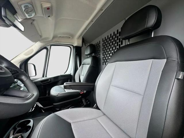 2025 Ram ProMaster Cargo Van Tradesman High Roof 136" WB w/Pass Seat