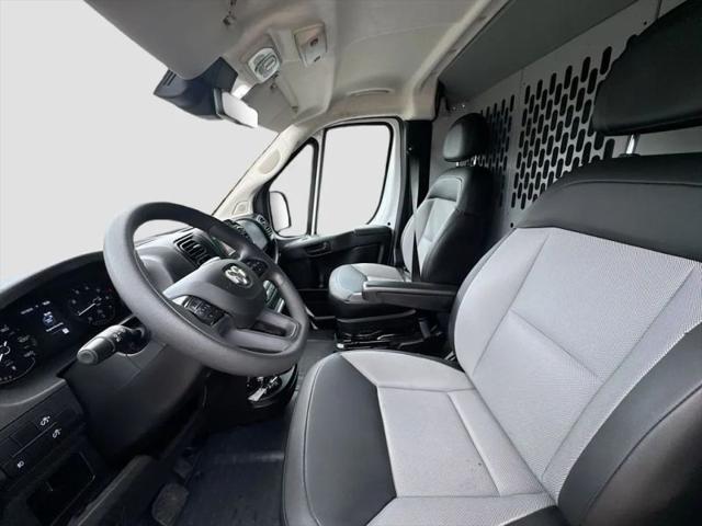 2025 Ram ProMaster Cargo Van Tradesman High Roof 136" WB w/Pass Seat