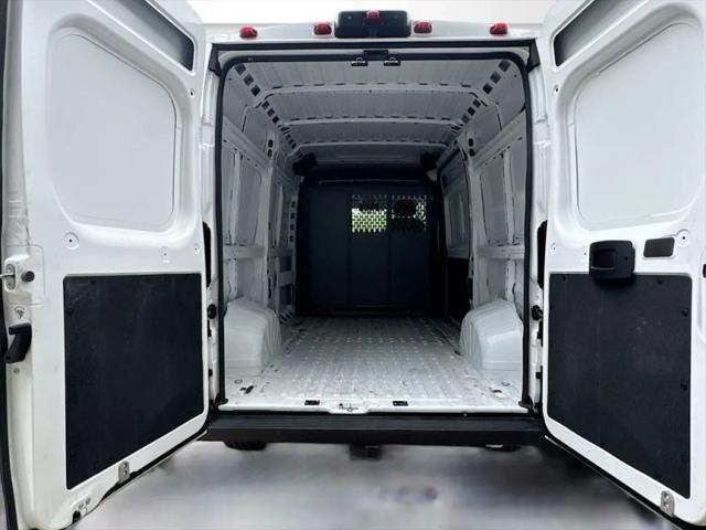 2025 Ram ProMaster Cargo Van Tradesman High Roof 136" WB w/Pass Seat