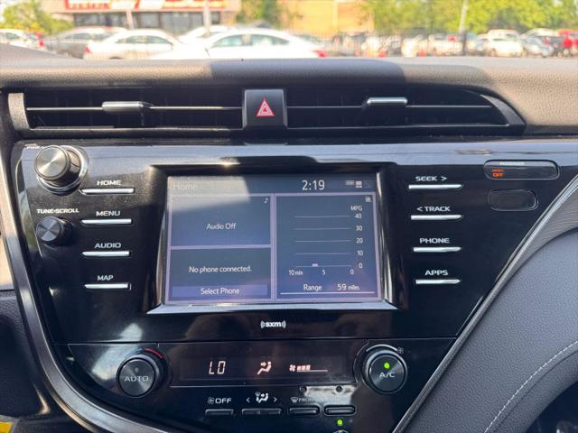 2020 Toyota Camry SE