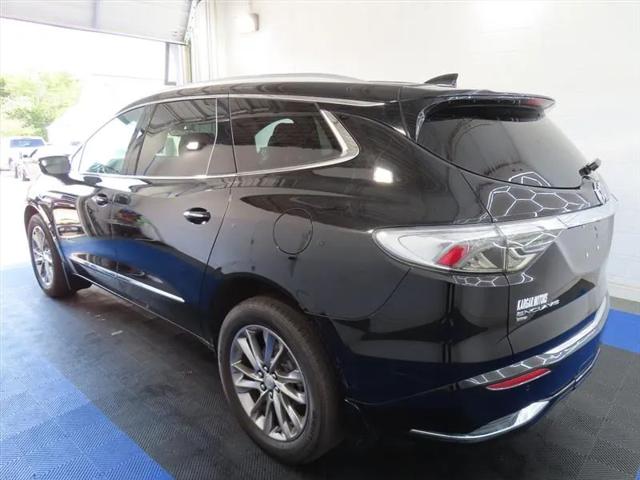 2022 Buick Enclave AWD Avenir