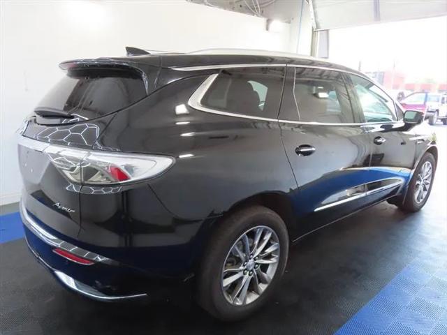 2022 Buick Enclave AWD Avenir