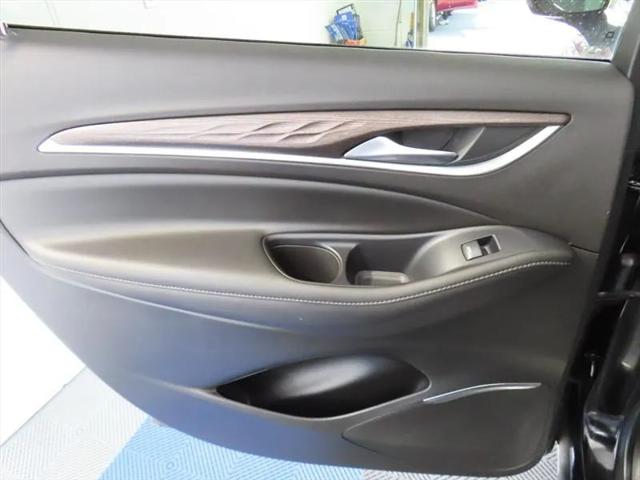 2022 Buick Enclave AWD Avenir