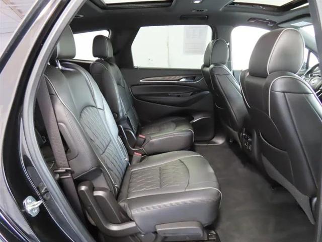 2022 Buick Enclave AWD Avenir