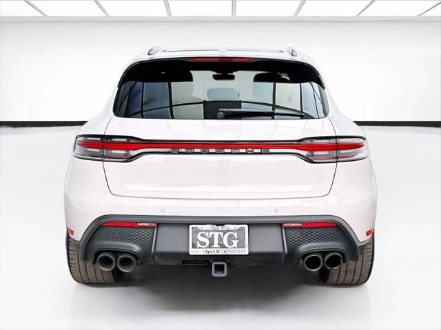 2023 Porsche Macan Base