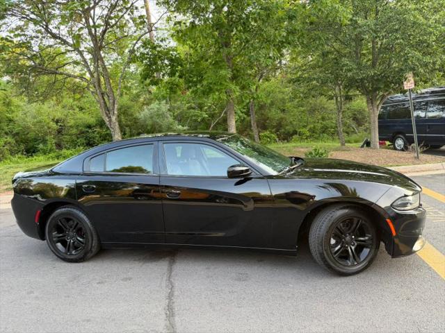 2015 Dodge Charger SE
