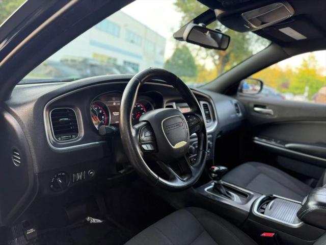 2015 Dodge Charger SE