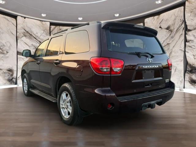 2015 Toyota Sequoia SR5 5.7L V8