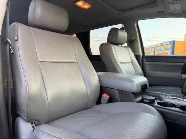 2015 Toyota Sequoia SR5 5.7L V8