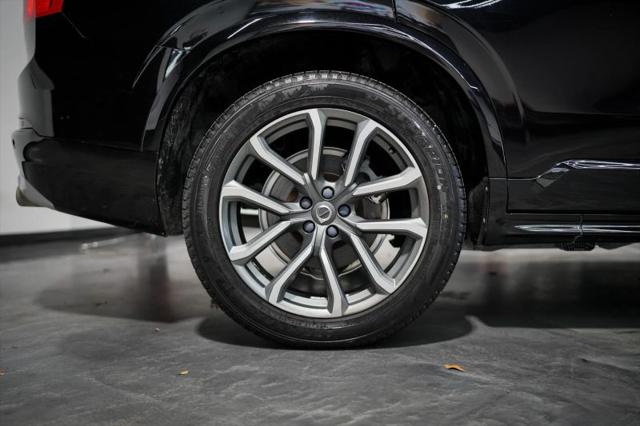 2019 Volvo XC90 T5 Momentum