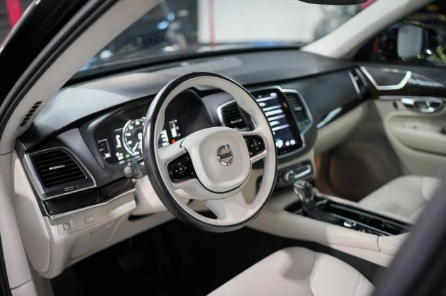 2019 Volvo XC90 T5 Momentum