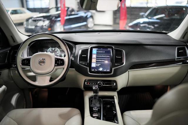 2019 Volvo XC90 T5 Momentum