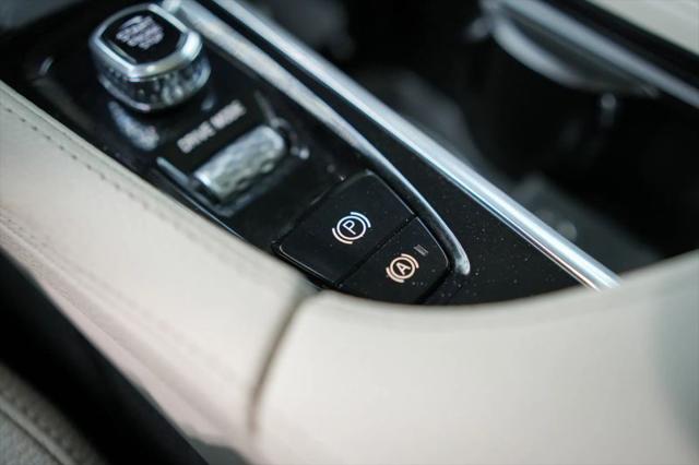 2019 Volvo XC90 T5 Momentum